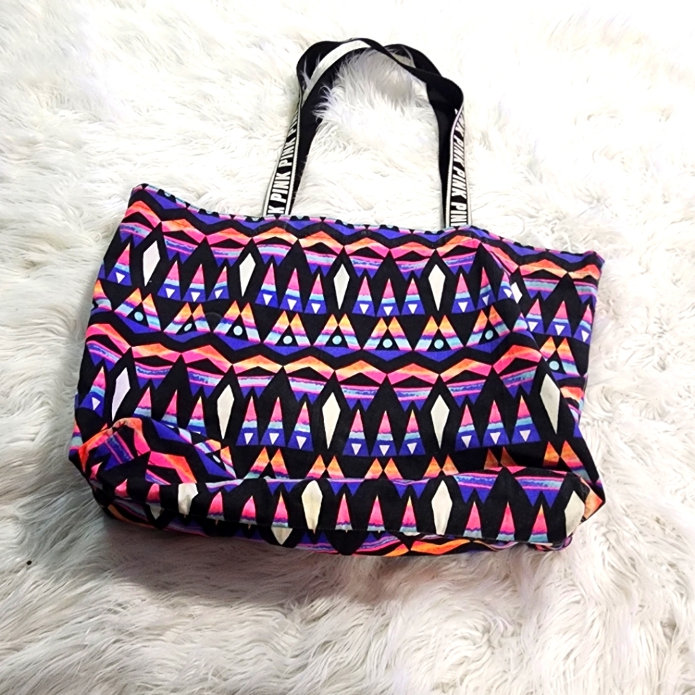 Victoria's Secret Pink tote bag
